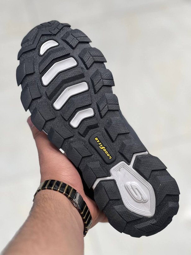 کفش راحتی اسکیچرز