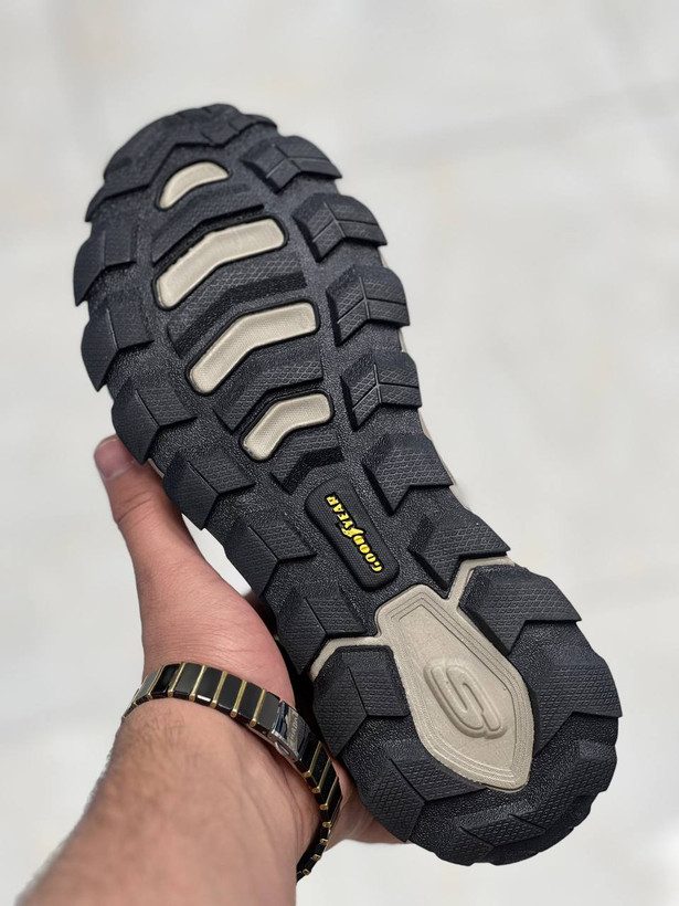 کفش راحتی اسکیچرز